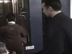پورنو خوب و خوب یکپارچه با مقعد و از اسپرم